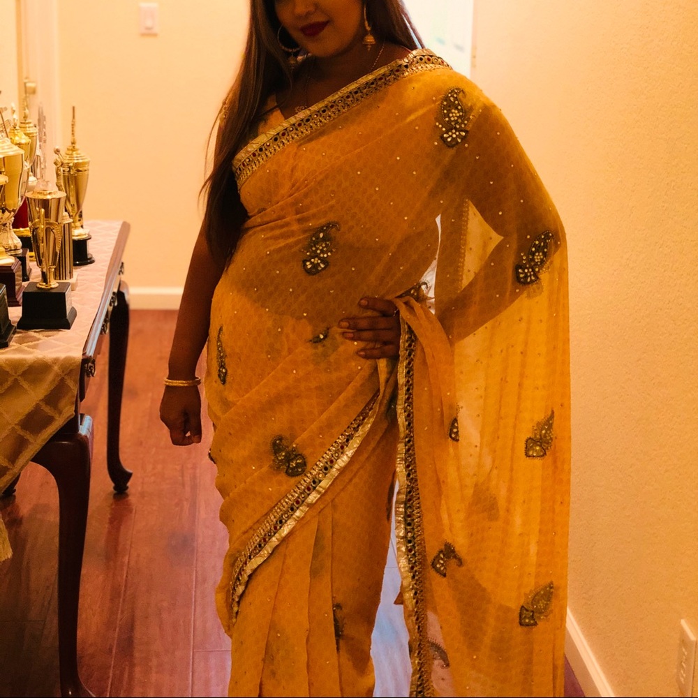 Yellow sari
